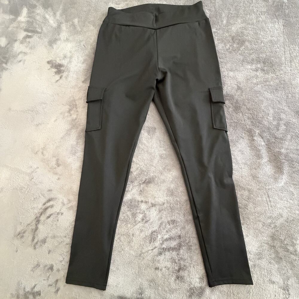 Black Cargo Leggings with Pockets, Elastic Waist, 27 in Inseam, Women's